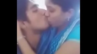 Desi Indian gril tight pussy drilling