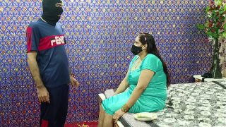 Desi Indian Sexy Bhabhi Full HArd Anal Sex Tape Leaked