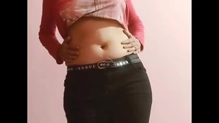 Indian Desi bhabhi hot and sexy body licking and fucked pussy