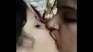 Indian Lesbian Bhabhi