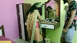 Sexy Desi Bhabhi Fucking Her Boyfriend From Top