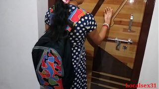 xnxx indian very hot college girl hindi sex mms